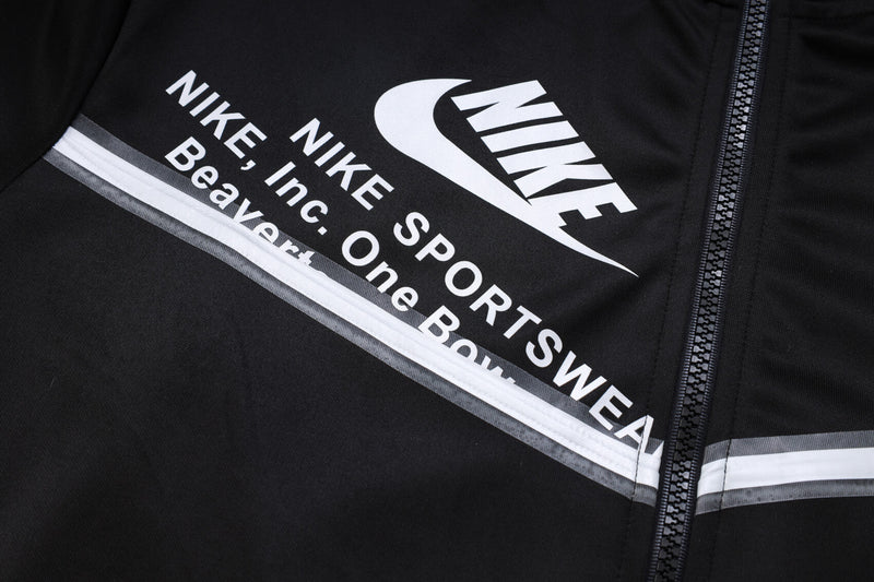 Conjunto Nike Sportswear Tech Fleece - Agasalho e Calça - Preto