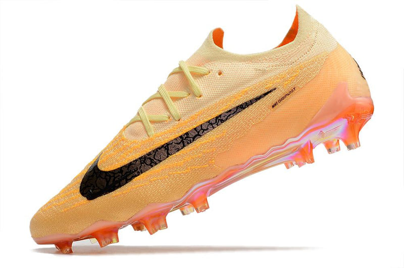 Chuteira Nike Phantom GX Low Elite FG Campo