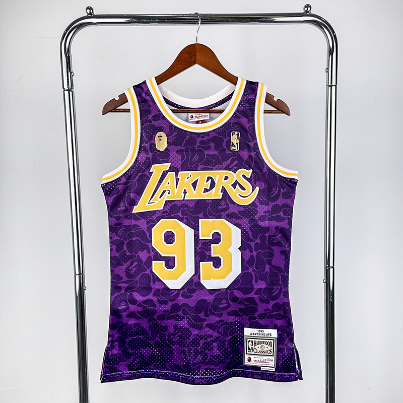 Regata Mitchell & Ness x BAPE - Los Angeles Lakers Roxo