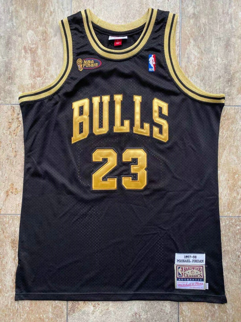 Regata Chicago Bulls Mitchell & Ness Black/Gold 97/98 Jordan