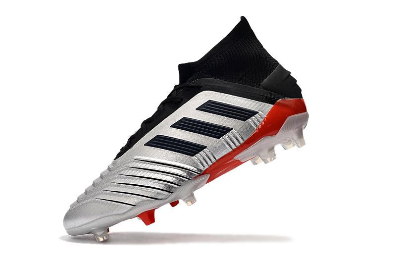 Chuteira Adidas Predator 19.1 Campo