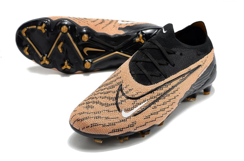 Chuteira Nike Phantom GX Low Elite FG Campo