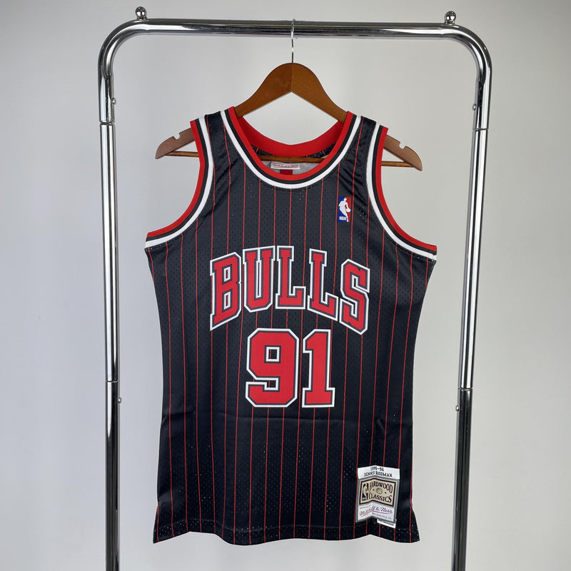 Regata Mitchell & Ness Chicago Bulls 1995-1996 Preta