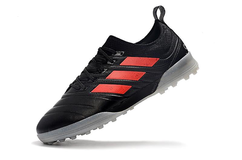 Chuteira Adidas Copa 20.1 Society